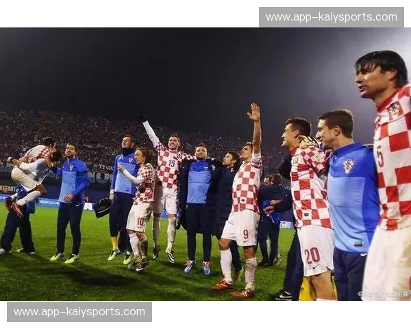 世预赛战术分析：细节与全局的制胜逻辑